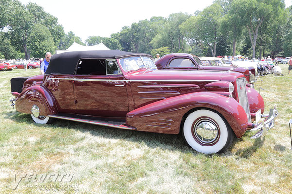 1934 Cadillac Model 452 Victoria