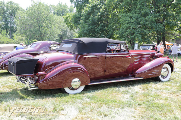 1934 Cadillac Model 452 Victoria