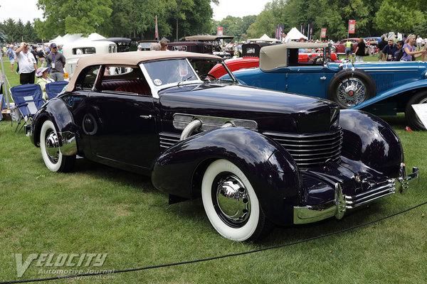 1936 Cord 810 Phaeton