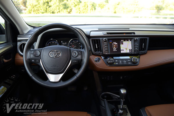 2016 Toyota RAV4 Limited AWD Instrumentation