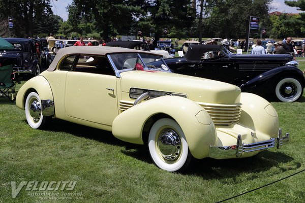 1936 Cord 810 Phaeton