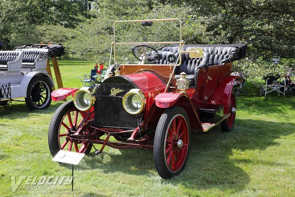 1911 Cadillac Model 30 touring car