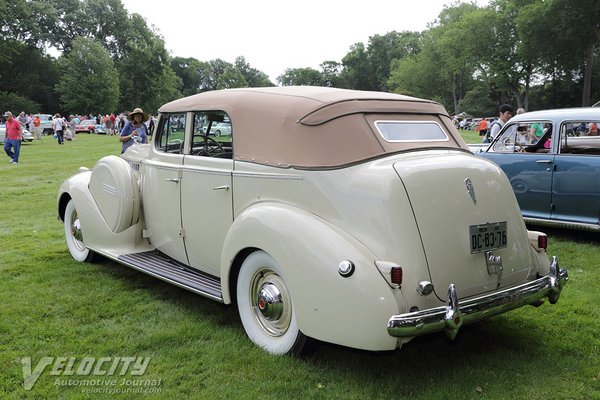 1940 Packard Convertible Sedan