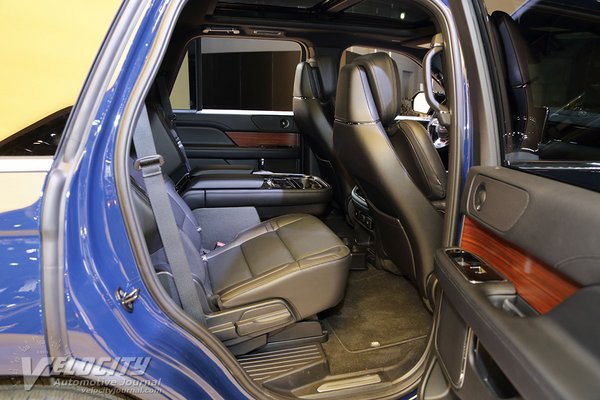 2018 Lincoln Navigator Interior