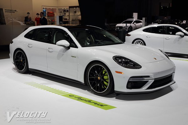 2018 Porsche Panamera Sport Turismo e-hybrid