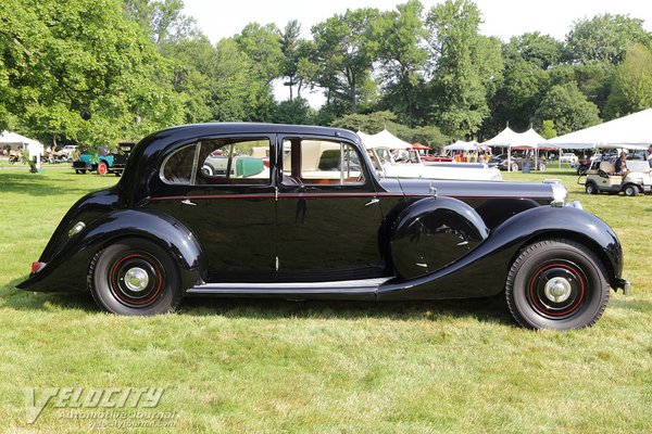 1938 Lagonda LG6 de Ville Saloon