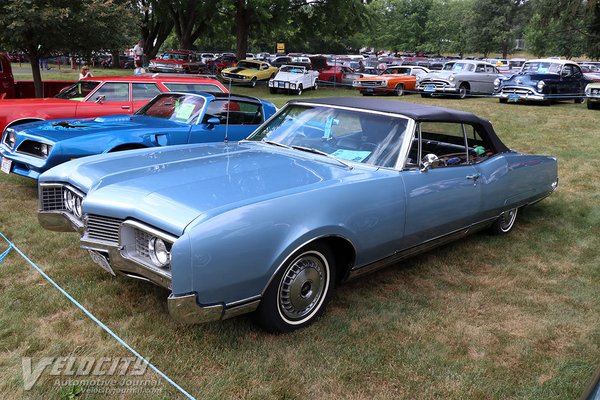 1967 Oldsmobile 98 convertible