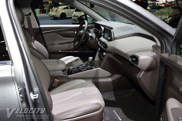 2019 Hyundai Santa Fe Interior