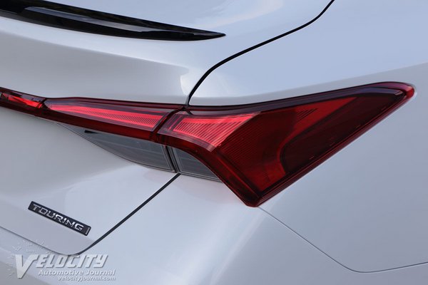 2019 Toyota Avalon Touring