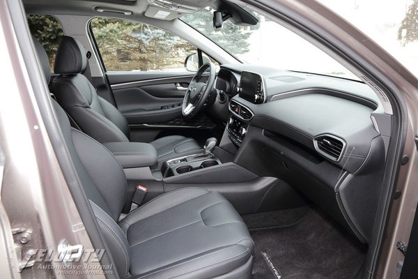 2019 Hyundai Santa Fe Interior