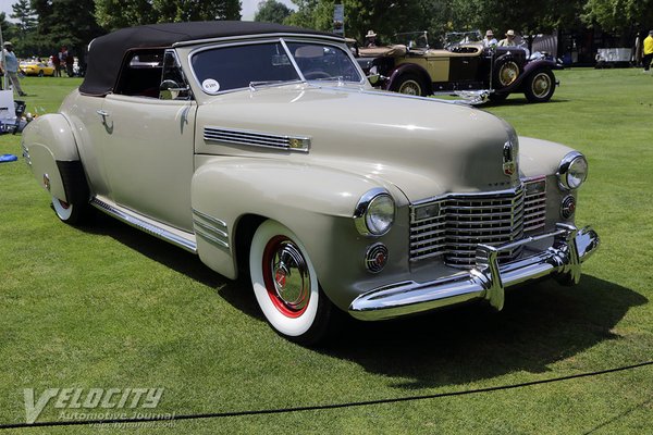 1941 Cadillac Series 62 convertible coupe