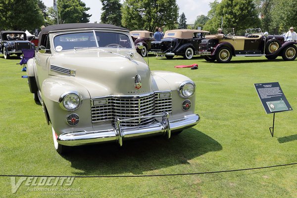 1941 Cadillac Series 62 convertible coupe