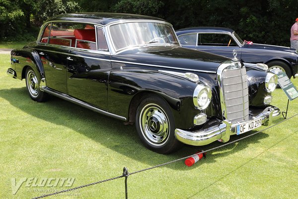 1962 Mercedes-Benz 300D Adenauer Limousine by Sindelfingen