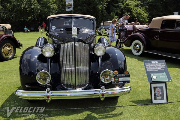 1938 Packard 1605 Convertible Sedan