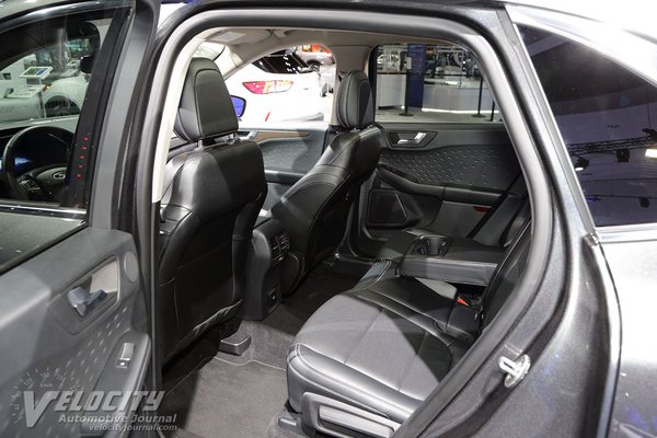 2020 Ford Escape Titanium Interior