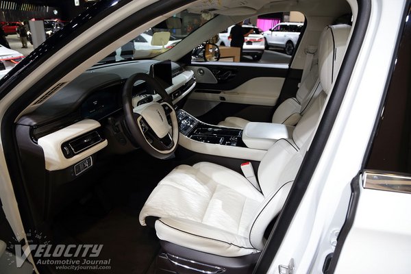 2020 Lincoln Aviator Interior