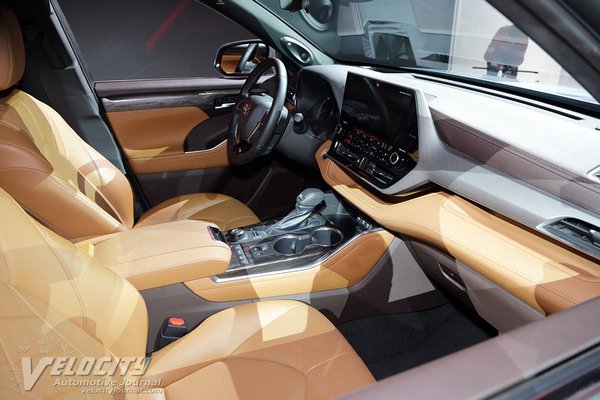 2020 Toyota Highlander Interior