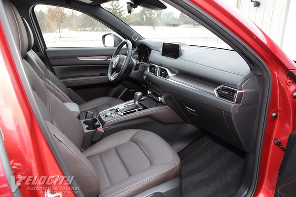 2019 Mazda CX-5 Signature Interior