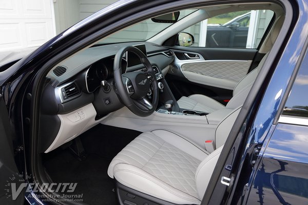 2020 Genesis G70 2.0T Prestige RWD Interior