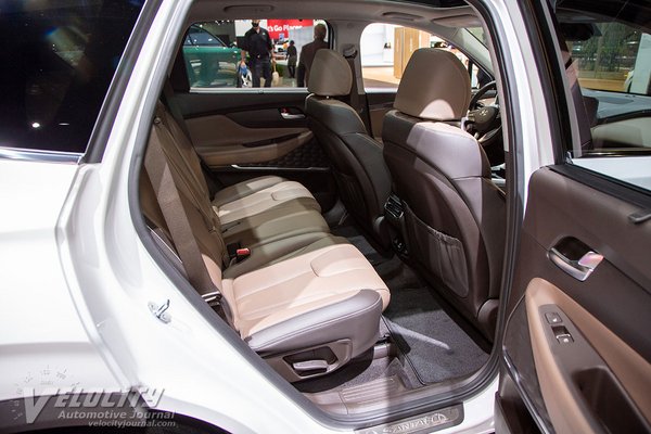 2022 Hyundai Santa Fe Interior