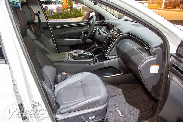 2022 Hyundai Tucson Interior