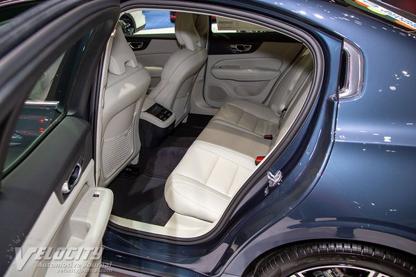 2021 Volvo S60 Interior