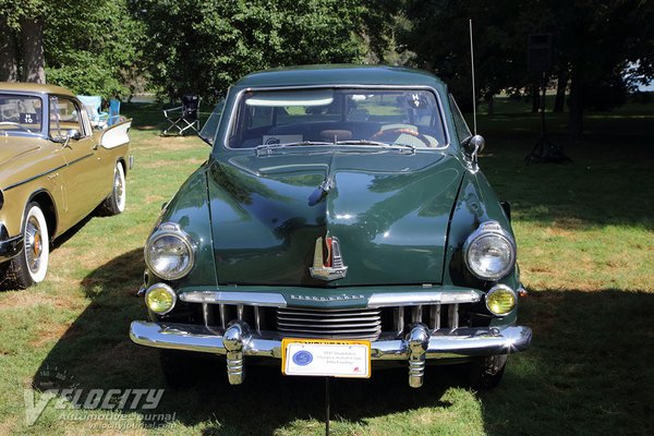 1947 Studebaker Champion 2d coupe - 5p