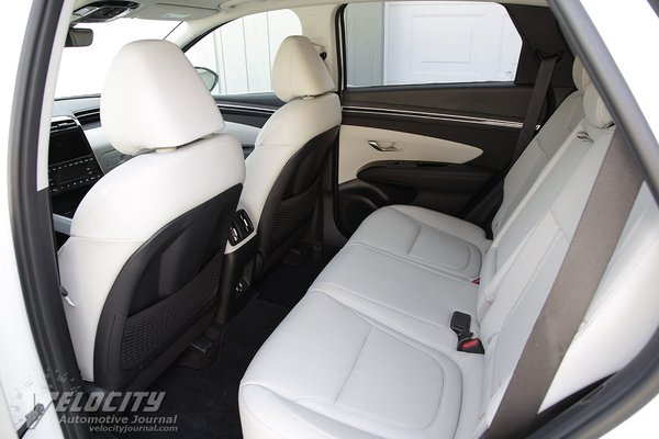 2022 Hyundai Tucson Hybrid Interior