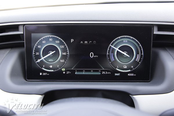 2022 Hyundai Tucson Hybrid Instrumentation