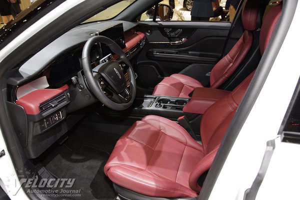 2023 Lincoln Corsair Interior