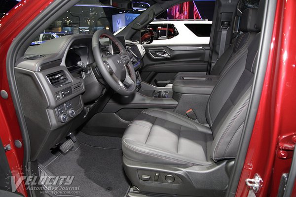 2023 Chevrolet Suburban RST Interior