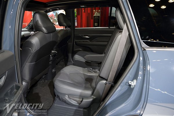 2024 Toyota Grand Highlander Interior