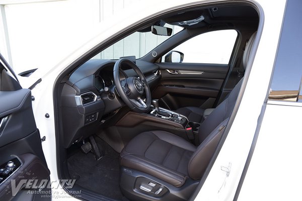 2023 Mazda CX-5 Signature Interior