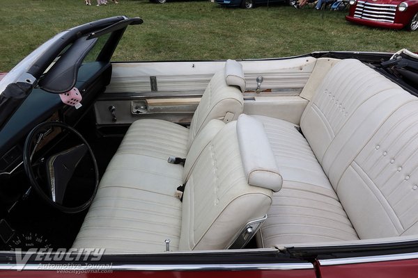 1974 Oldsmobile Delta 88 Convertible Interior