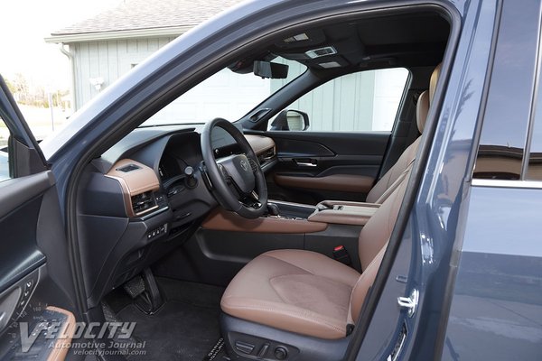 2024 Toyota Grand Highlander Platinum Interior