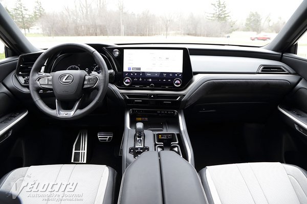 2024 Lexus TX 500h Interior