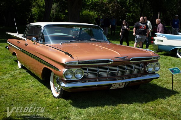 1959 Chevrolet Impala 4d sport sedan
