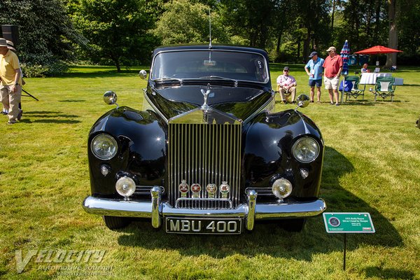 1955 Rolls-Royce Silver Cloud by Hooper