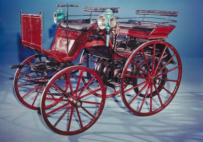 1886 Daimler Four-Wheeler
