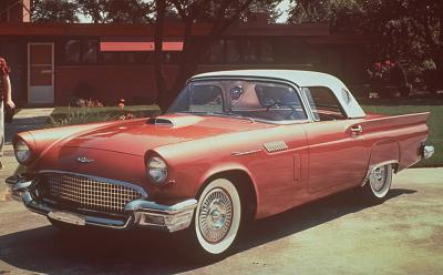 1957 Ford Thunderbird