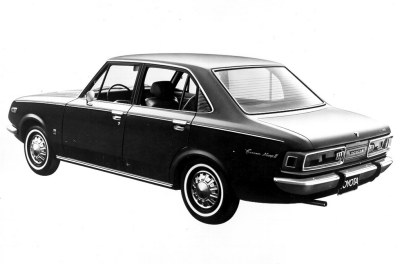 1971 Toyota Corona Mark II 4-door Sedan