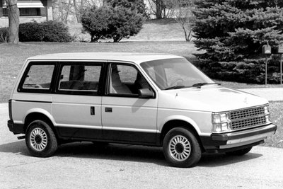 1986 Dodge Caravan