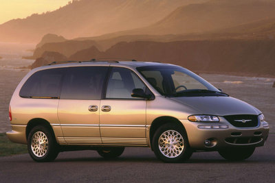 1998 Chrysler Town & Country