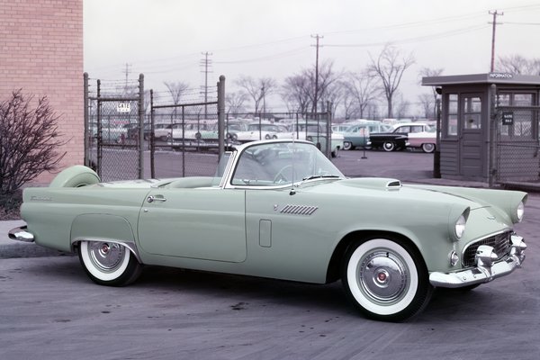 1956 Ford Thunderbird