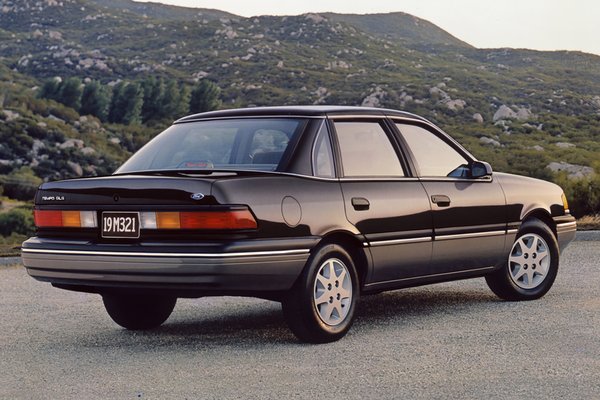 1988 Ford Tempo GLS