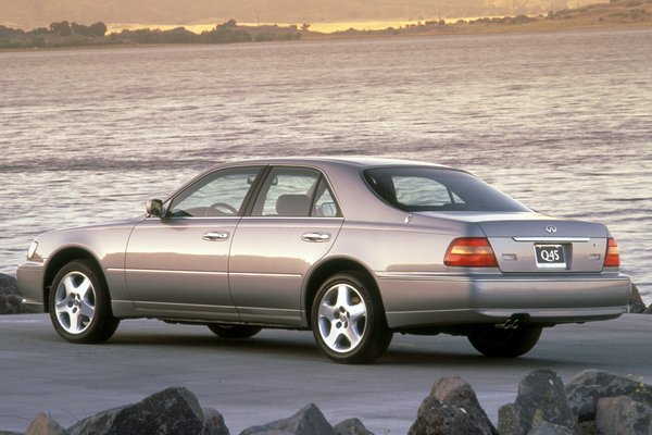 1999 Infiniti Q45