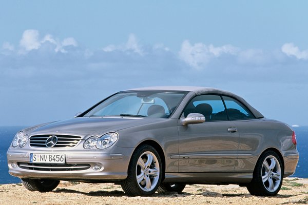 2004 Mercedes-Benz CLK-Class Cabriolet