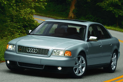 2003 Audi S8