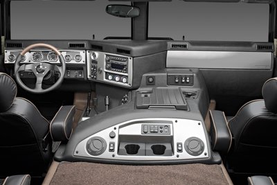 2004 Hummer H1 Interior