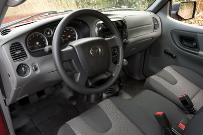 2009 Mazda B-Series Regular Cab Instrumentation